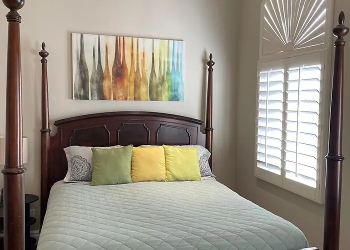 Holiday home Luxurious Lehi, Heated Pool & Pirate Ship