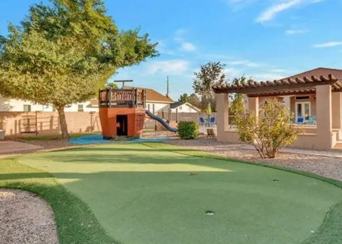 Luxurious Lehi, Heated Pool & Pirate Ship