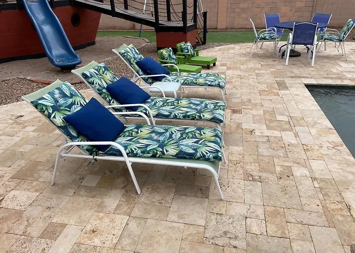Luxurious Lehi, Heated Pool & Pirate Ship *