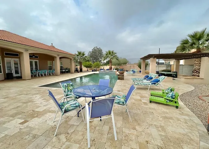 Holiday home Luxurious Lehi, Heated Pool & Pirate Ship Mesa